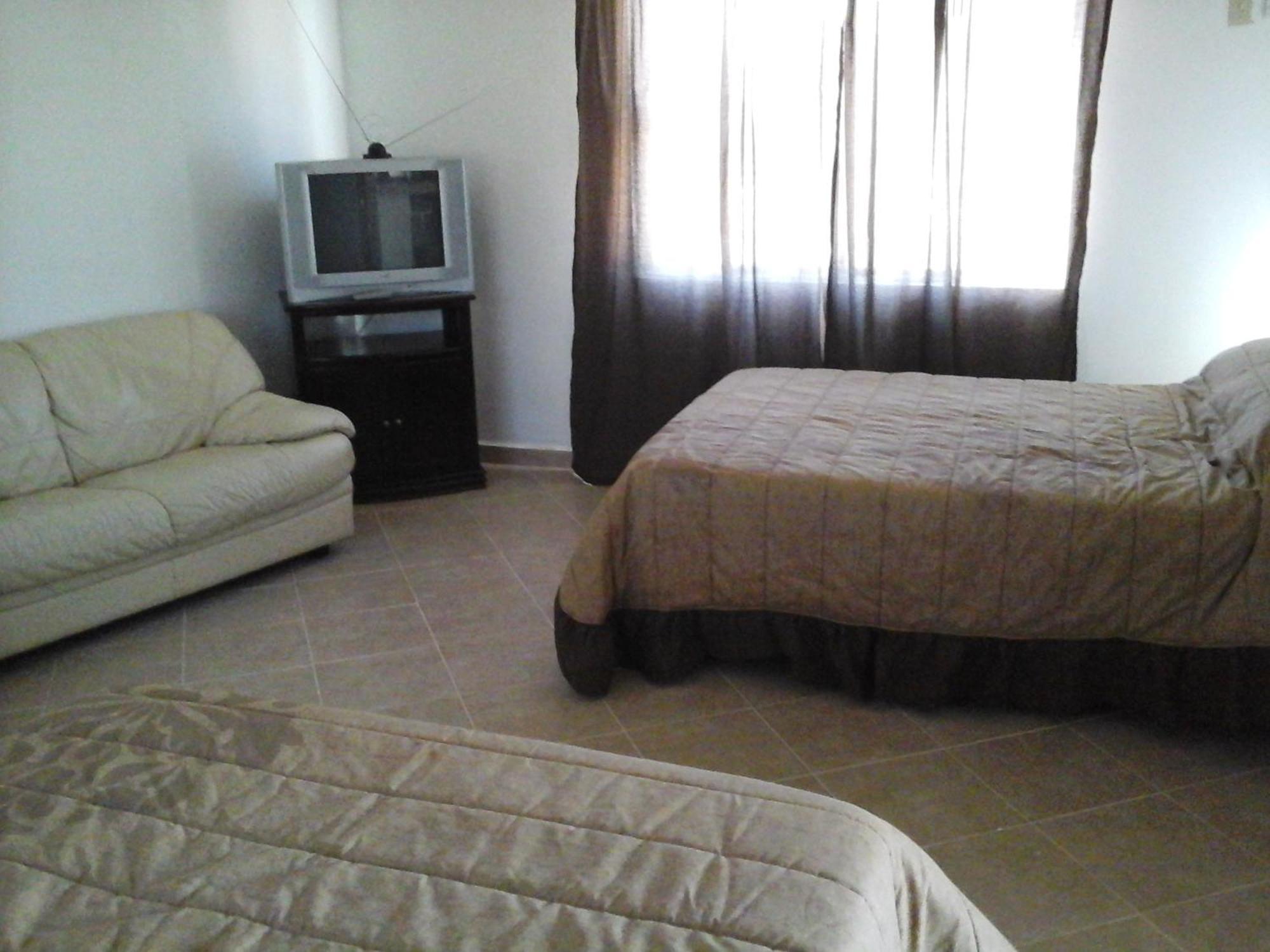 Whale Hill Aparthotel Puerto Penasco Bilik gambar