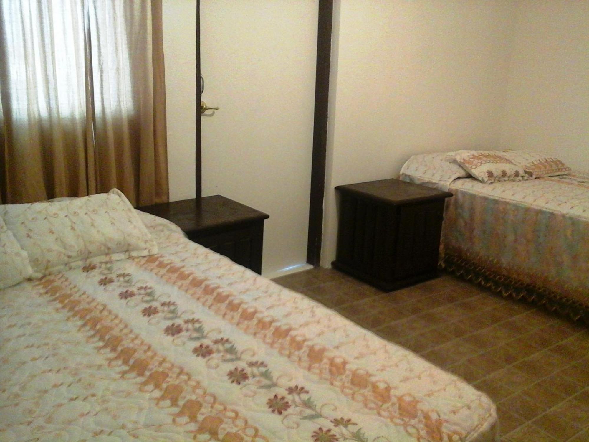 Whale Hill Aparthotel Puerto Penasco Bilik gambar